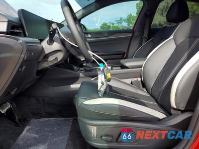 Zdjęcie 7 z 11 samochodu: 2026 KIA K5 GT LINE VIN:KNAG64J71T5418667 - miniatura