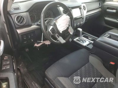 Zdjęcie 8 z 13 samochodu: 2021 TOYOTA TUNDRA SR5 VIN:5TFEY5F17MX288804 - miniatura