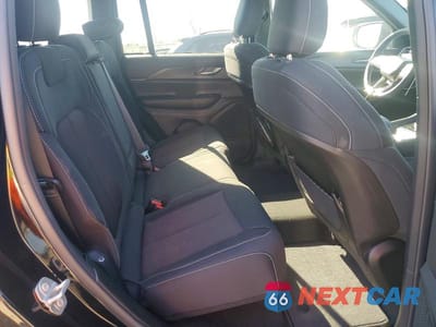 Zdjęcie 11 z 13 samochodu: 2024 JEEP GRAND CHEROKEE LAREDO VIN:1C4RJHAG7RC157955 - miniatura