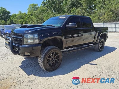 2013 CHEVROLET SILVERADO K1500 LT 3GCPKSE2XDG234520 - główne zdjęcie licytacji z USA - miniatura