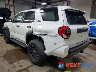 Drugie zdjęcie samochodu z przodu: 2025 TOYOTA 4RUNNER TRD OFF-ROAD PREMIUM VIN:JTEVA5BR4S5048498 - miniatura