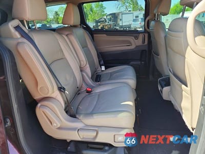 Zdjęcie 11 z 14 samochodu: 2019 HONDA ODYSSEY EXL VIN:5FNRL6H7XKB045860 - miniatura