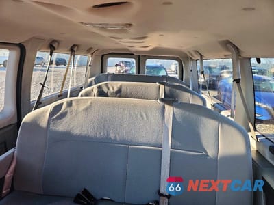Zdjęcie 10 z 13 samochodu: 2008 FORD ECONOLINE E350 SUPER DUTY WAGON VIN:1FBNE31L78DA53174 - miniatura