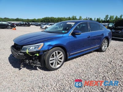 2017 VOLKSWAGEN PASSAT SEL PREMIUM 1VWCT7A34HC055788 - główne zdjęcie licytacji z USA - miniatura