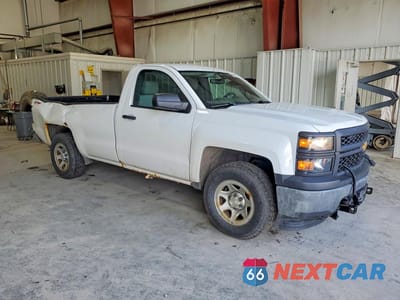 Czwarte zdjęcie samochodu z boku: 2015 CHEVROLET SILVERADO K1500 VIN:1GCNKPEC0FZ395829 - miniatura