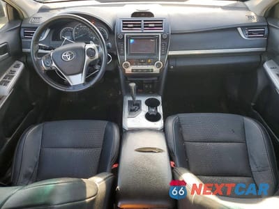 Zdjęcie 8 z 12 samochodu: 2014 TOYOTA CAMRY SE VIN:4T1BF1FK9EU769551 - miniatura
