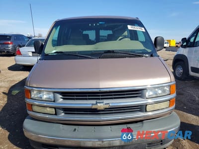 Piąte zdjęcie samochodu w środku: 2001 CHEV EXPRESS G1500 VIN:1GBFG15M611227345 - miniatura