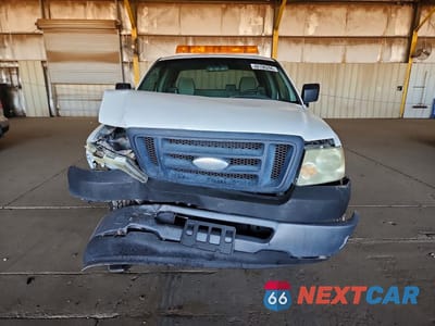 Piąte zdjęcie samochodu w środku: 2007 FORD F150 VIN:1FTRX12W37FA38811 - miniatura