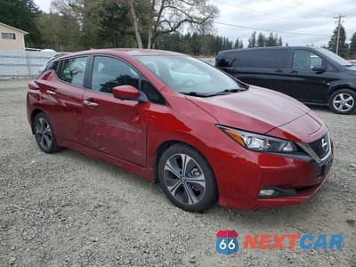 Czwarte zdjęcie samochodu z boku: 2021 NISSAN LEAF SV VIN:1N4AZ1CV8MC550368 - miniatura