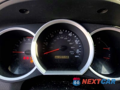 Zdjęcie 9 z 11 samochodu: 2011 TOYOTA TACOMA V6 VIN:3TMMU4FN4BM036354 - miniatura