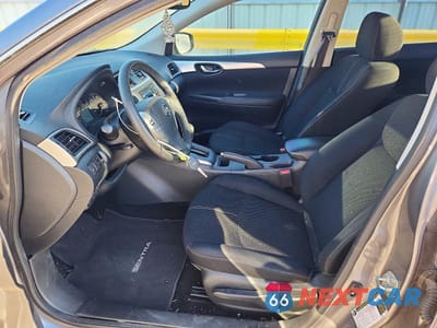 Zdjęcie 7 z 11 samochodu: 2017 NISSAN SENTRA S VIN:3N1AB7AP5HY368262 - miniatura