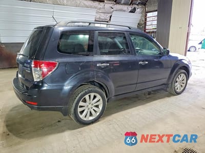 Trzecie zdjęcie samochodu z tyłu: 2011 SUBARU FORESTER 2.5X PREMIUM VIN:JF2SHADC1BH777417 - miniatura