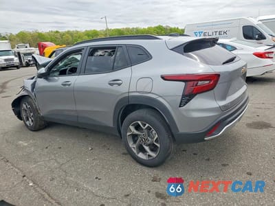 Drugie zdjęcie samochodu z przodu: 2025 CHEVROLET TRAX 1LT VIN:KL77LHEP6SC180951 - miniatura