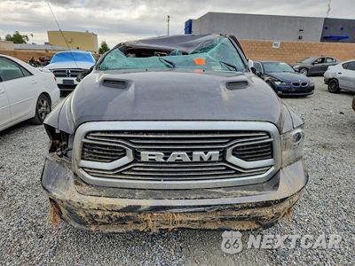 Piąte zdjęcie samochodu w środku: 2018 RAM 1500 LONGHORN VIN:1C6RR6PT6JS106014 - miniatura