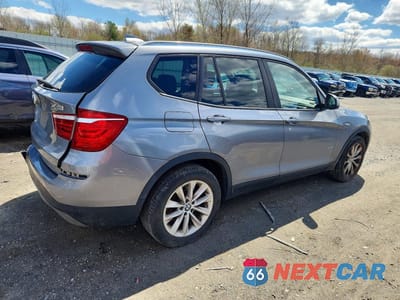 Trzecie zdjęcie samochodu z tyłu: 2016 BMW X3 XDRIVE28I VIN:5UXWX9C5XG0D95348 - miniatura