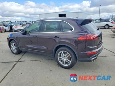 Drugie zdjęcie samochodu z przodu: 2016 PORSCHE CAYENNE S VIN:WP1AB2A22GLA94898 - miniatura