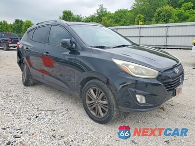 Czwarte zdjęcie samochodu z boku: 2014 HYUNDAI TUCSON SE VIN:KM8JU3AG2EU890454 - miniatura