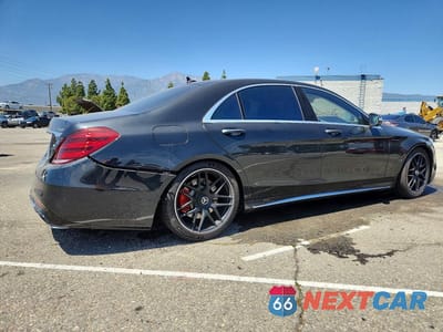 Trzecie zdjęcie samochodu z tyłu: 2020 MERCEDES-BENZ S 63 AMG 4MATIC VIN:W1KUG8JB4LA533128 - miniatura