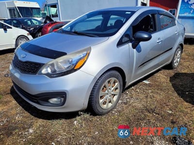 Drugie zdjęcie samochodu z przodu: 2013 KIA RIO LX VIN:KNADM4A35D6238481 - miniatura