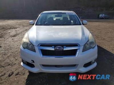 Piąte zdjęcie samochodu w środku: 2013 SUBARU LEGACY 2.5I LIMITED VIN:4S3BMBL60D3041354 - miniatura