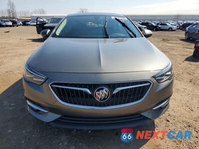 Piąte zdjęcie samochodu w środku: 2018 BUICK REGAL ESSENCE VIN:W04GP6SX0J1087573 - miniatura