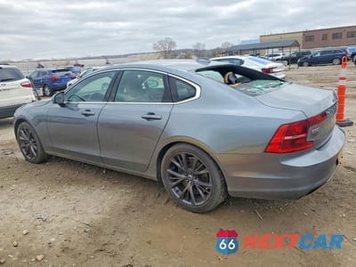 Drugie zdjęcie samochodu z przodu: 2017 VOLVO S90 T6 MOMENTUM VIN:YV1A22MK9H1015697 - miniatura