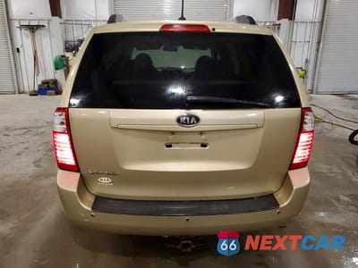 Zdjęcie 6 z 13 samochodu: 2010 KIA SEDONA BASE VIN:KNDMG4C32A6361609 - miniatura