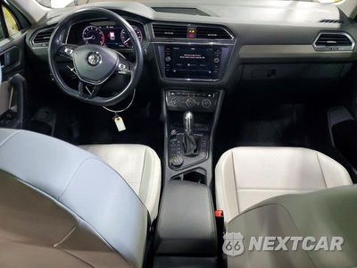 Zdjęcie 8 z 13 samochodu: 2019 VOLKSWAGEN TIGUAN SE VIN:3VV2B7AX7KM020920 - miniatura