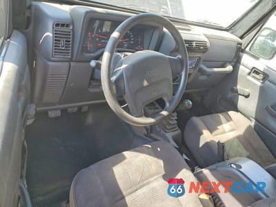 Zdjęcie 8 z 14 samochodu: 2004 JEEP WRANGLER X VIN:1J4FA39S34P701443 - miniatura