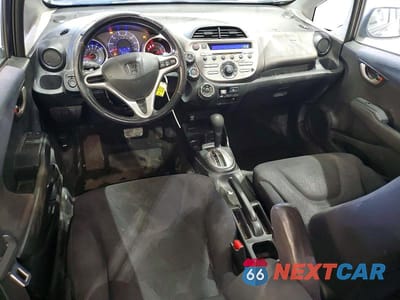 Zdjęcie 8 z 13 samochodu: 2010 HONDA FIT SPORT VIN:JHMGE8H47AC029385 - miniatura