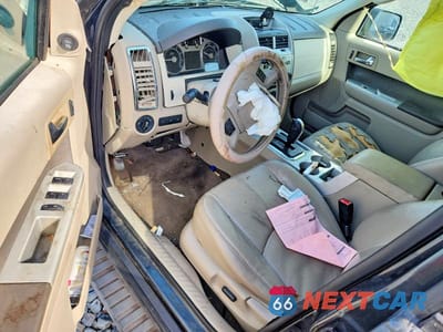 Zdjęcie 8 z 13 samochodu: 2009 MERCURY MARINER VIN:4M2CU91779KJ25672 - miniatura