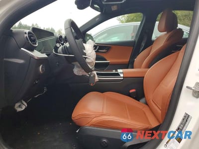 Zdjęcie 7 z 13 samochodu: 2025 MERCEDES-BENZ C 300 VIN:W1KAF4GB3SR289557 - miniatura