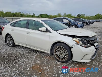 Czwarte zdjęcie samochodu z boku: 2016 TOYOTA AVALON LIMITED VIN:4T1BK1EB7GU235674 - miniatura