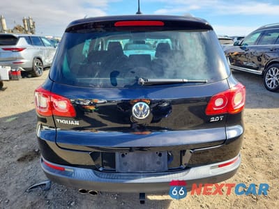 Zdjęcie 6 z 13 samochodu: 2009 VOLKSWAGEN TIGUAN S VIN:WVGAV75N39W062680 - miniatura