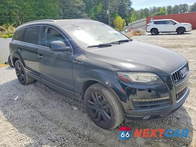 Czwarte zdjęcie samochodu z boku: 2014 AUDI Q7 PRESTIGE VIN:WA1VMAFE4ED005134 - miniatura