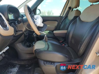 Zdjęcie 7 z 14 samochodu: 2015 FIAT 500L LOUNGE VIN:ZFBCFACH7FZ033331 - miniatura