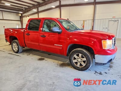 Czwarte zdjęcie samochodu z boku: 2011 GMC SIERRA C1500 SLE VIN:3GTP1VE0XBG387558 - miniatura