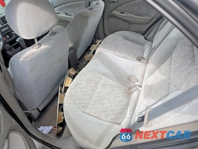 Zdjęcie 10 z 12 samochodu: 2002 NISSAN SENTRA XE VIN:3N1CB51D92L592996 - miniatura