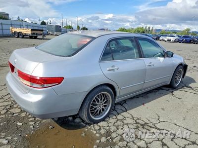 Trzecie zdjęcie samochodu z tyłu: 2004 HONDA ACCORD EX VIN:JHMCM56894C038695 - miniatura