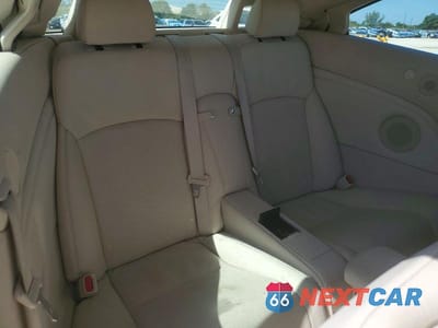 Zdjęcie 10 z 13 samochodu: 2010 LEXUS IS 250 VIN:JTHFF2C21A2506149 - miniatura