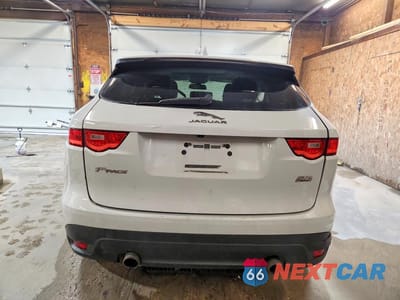 Zdjęcie 6 z 13 samochodu: 2018 JAGUAR F-PACE PREMIUM VIN:SADCJ2GX3JA238188 - miniatura