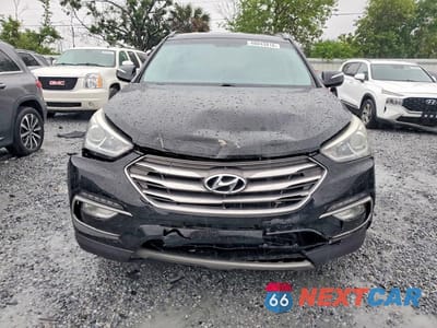Piąte zdjęcie samochodu w środku: 2017 HYUNDAI SANTA FE SPORT 2.4L VIN:5NMZU3LB8HH048402 - miniatura