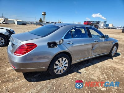 Trzecie zdjęcie samochodu z tyłu: 2015 MERCEDES-BENZ S 550 4MATIC VIN:WDDUG8FB1FA203170 - miniatura