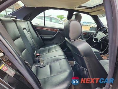 Zdjęcie 10 z 12 samochodu: 2000 MERCEDES-BENZ C 230 VIN:WDBHA24G7YA830353 - miniatura