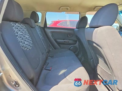 Zdjęcie 11 z 13 samochodu: 2011 KIA SOUL + VIN:KNDJT2A22B7339893 - miniatura
