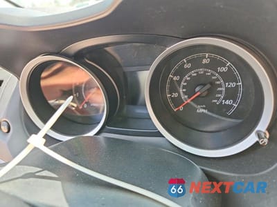 Zdjęcie 9 z 13 samochodu: 2014 MITSUBISHI LANCER SE VIN:JA32V2FW0EU001116 - miniatura