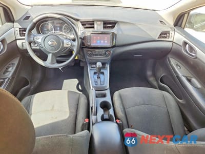 Zdjęcie 8 z 11 samochodu: 2019 NISSAN SENTRA S VIN:3N1AB7AP7KY207709 - miniatura