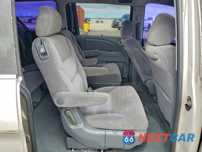 Zdjęcie 11 z 13 samochodu: 2006 HONDA ODYSSEY LX VIN:5FNRL38266B099763 - miniatura