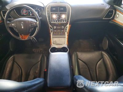 Zdjęcie 8 z 13 samochodu: 2018 LINCOLN MKX RESERVE VIN:2LMPJ8LR5JBL11475 - miniatura