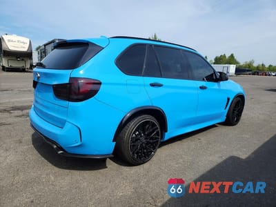 Trzecie zdjęcie samochodu z tyłu: 2017 BMW X5 M VIN:5YMKT6C34H0U39407 - miniatura